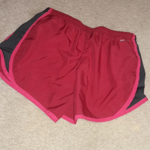 Nike dri fit shorts - Picture 4 of 4